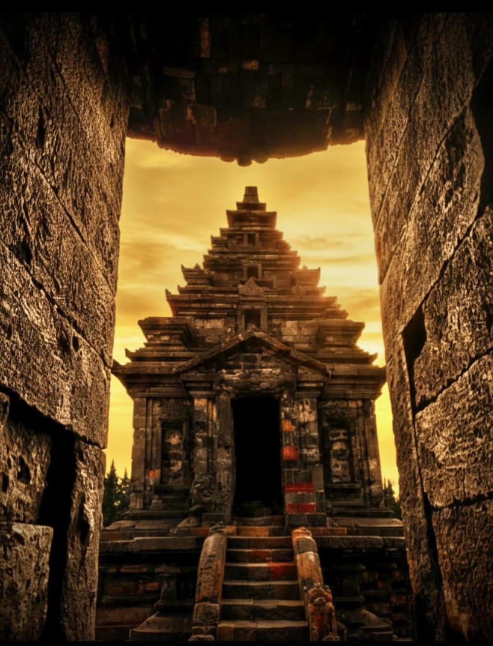 CANDI ARJUNA DIENG - TITIK AWAL SPRITUALITAS HINDU DALAM RUANG BUDAYA